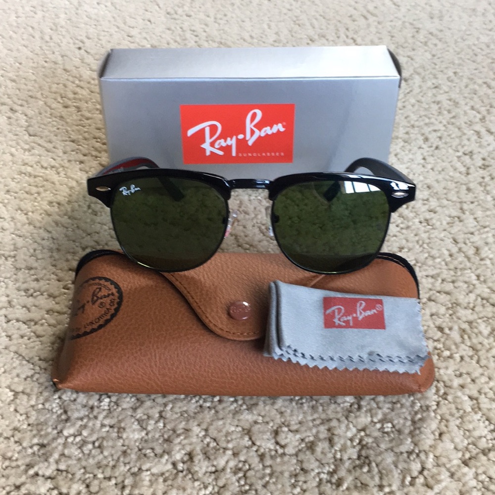 Ray-Bans CLUBMASTER CLASSIC